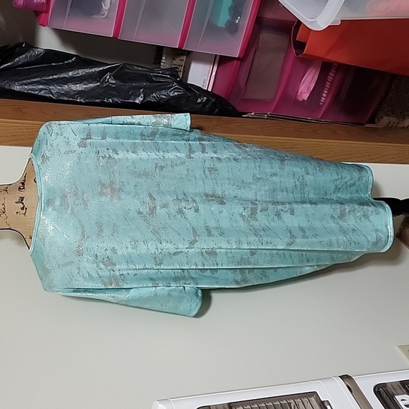 Large blue lularoe elegant Irma. Like new - Picture 3 of 3